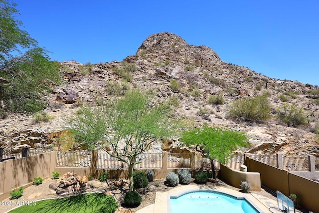 14833 S 14th Pl, Phoenix, AZ 85048 - view of pool with a fenced in pool, a mountain view, and a fenced backyard