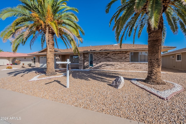 view of front of property featuring a patio