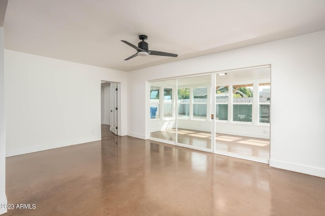 empty room with ceiling fan