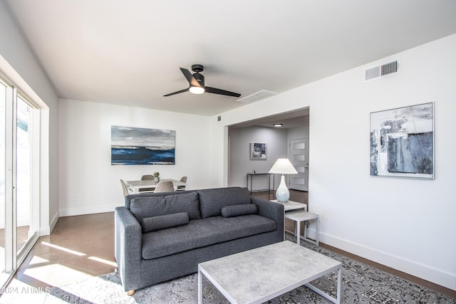 living room featuring ceiling fan