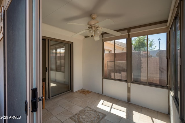 64 N 63rd St N Unit 33, Mesa, AZ 85205 - unfurnished sunroom with ceiling fan