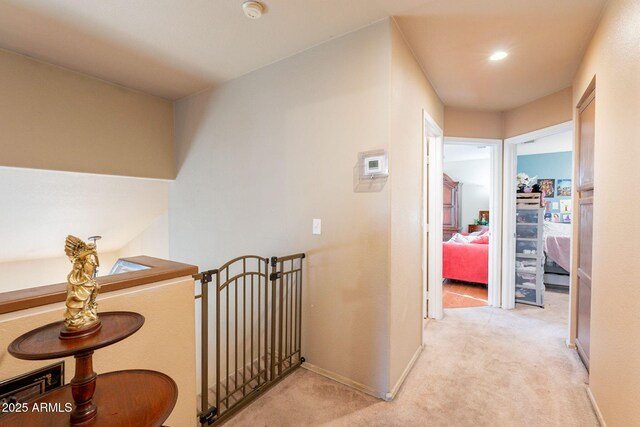 15211 N 89th Ave, Peoria, AZ 85381 - hallway with light carpet and baseboards