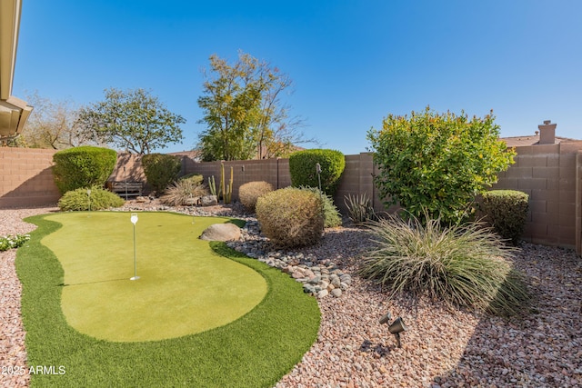 view of yard featuring a fenced backyard