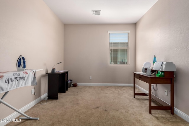 miscellaneous room with carpet, baseboards, and visible vents