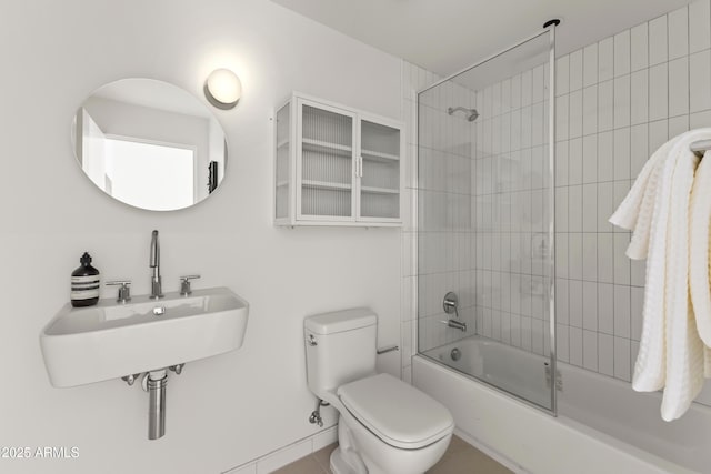 312 E Windsor Ave Unit 6, Phoenix, AZ 85004 - bathroom with a sink and enclosed tub / shower combo