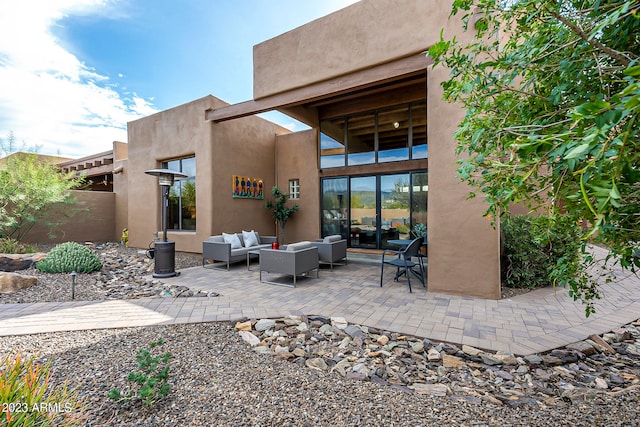 view of patio / terrace featuring an outdoor hangout area