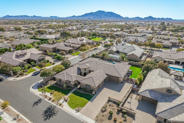 bird's eye view featuring a mountain view