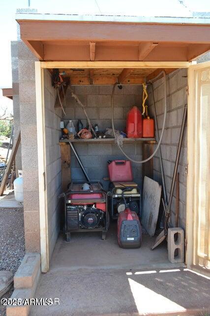 3733 Del Contento Rd, Snowflake, AZ 85937 - view of storage