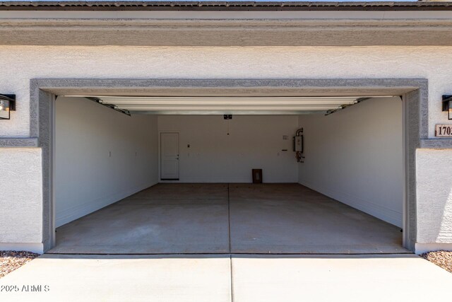 17032 W Cavedale Dr, Surprise, AZ 85387 - garage featuring water heater