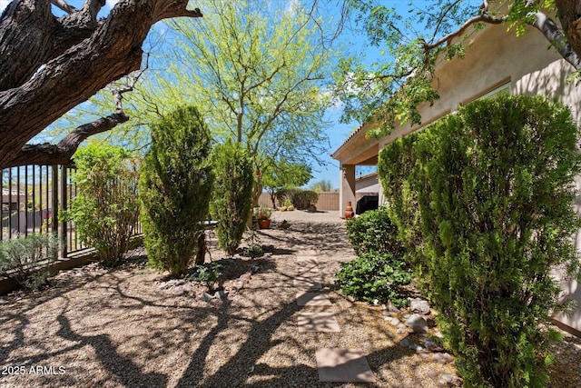 14037 E Coyote Rd, Scottsdale, AZ 85259 - view of yard featuring fence