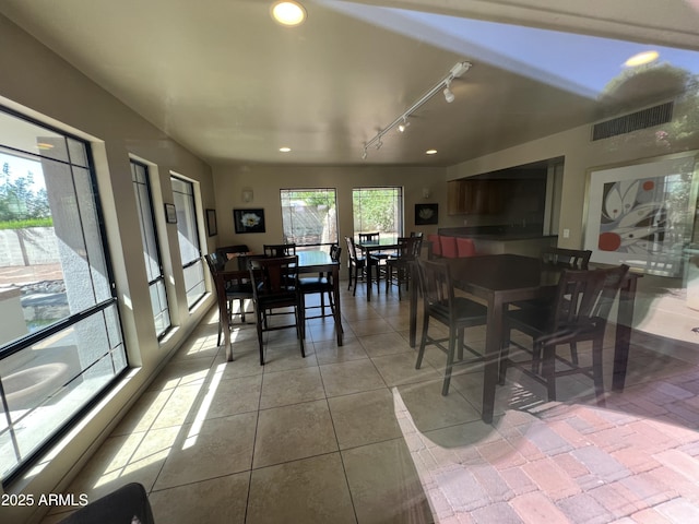 5203 N 24th St Unit 207, Phoenix, AZ 85016 - dining room with track lighting and recessed lighting