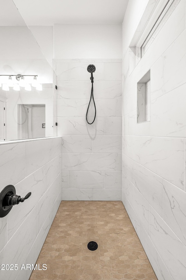 3441 S Del Aire Ct Unit 182, Flagstaff, AZ 86005 - full bath with tiled shower