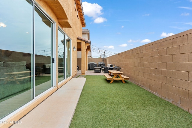 2237 S Jacana Ln, Gilbert, AZ 85295 - view of yard with a patio area and an outdoor hangout area