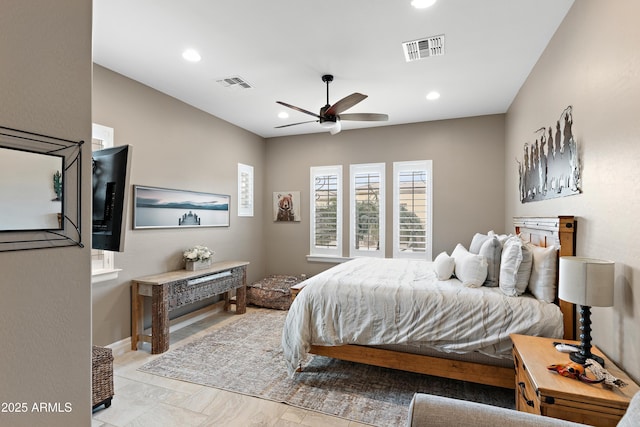 bedroom featuring ceiling fan