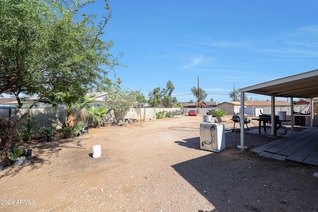 view of yard featuring a patio