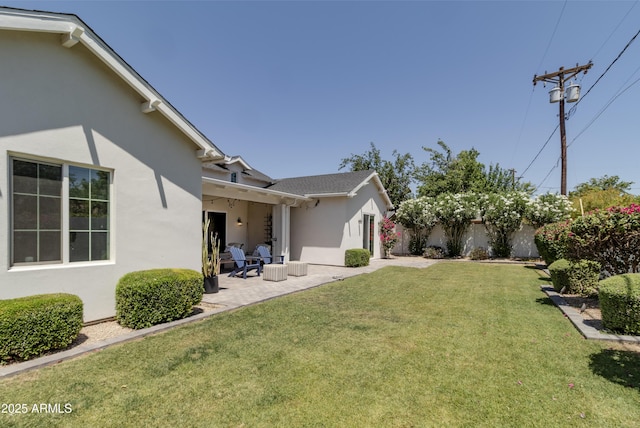 3813 N 37th St, Phoenix, AZ 85018 - view of yard with a patio