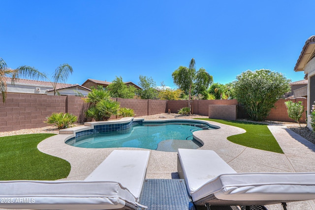 2514 E Grand Canyon Dr, Chandler, AZ 85249 - view of swimming pool with a fenced backyard and a patio