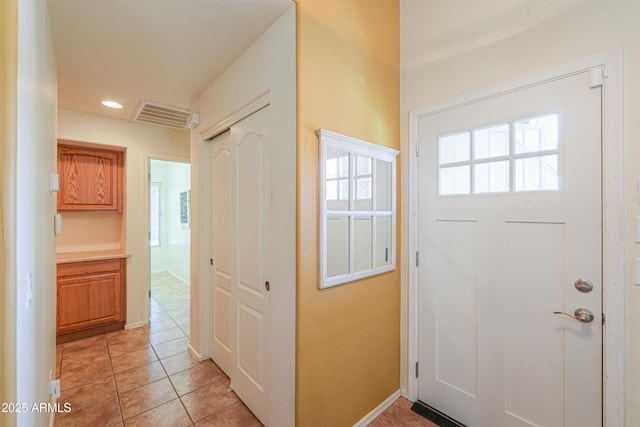 103 S Birdie Way, Casa Grande, AZ 85194 - foyer entrance featuring light tile patterned floors and recessed lighting