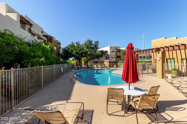 3434 E Baseline Rd Unit 126, Phoenix, AZ 85042 - community pool featuring a patio area