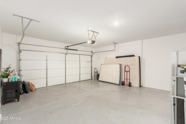 1297 W Chillingham Rd W, San Tan Valley, AZ 85143 - garage featuring a garage door opener