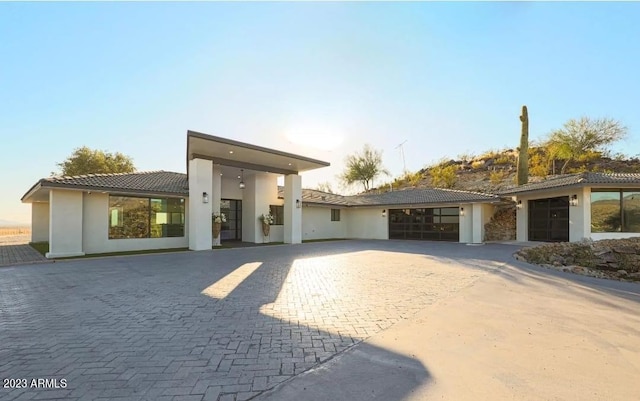 view of front of home featuring a garage