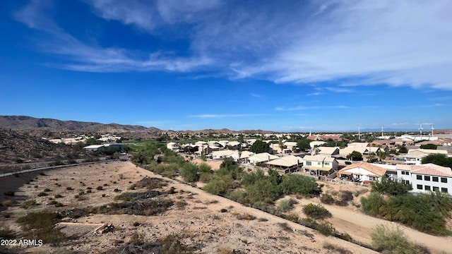 bird's eye view with a mountain view