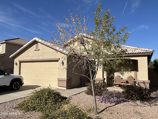 view of front of home featuring a garage