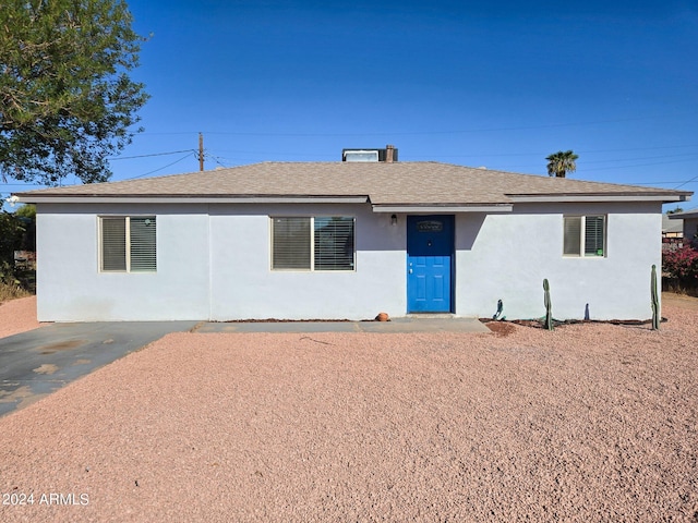 view of front of property