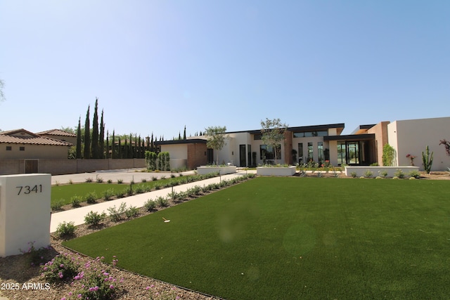 7341 E Sunnyside Dr, Scottsdale, AZ 85260 - view of yard
