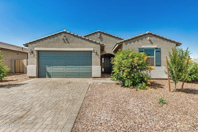 view of front of house featuring a garage