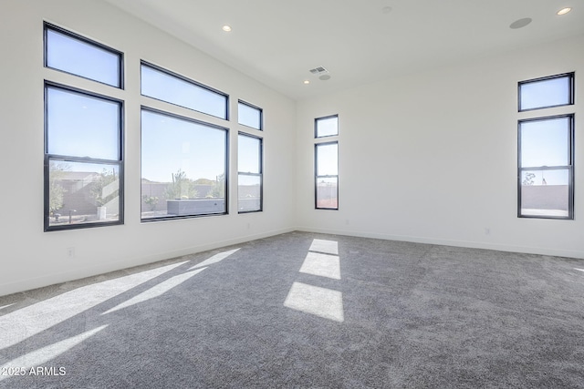 empty room featuring carpet