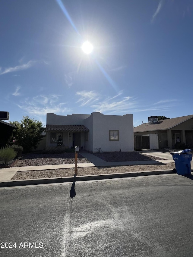 view of front of property