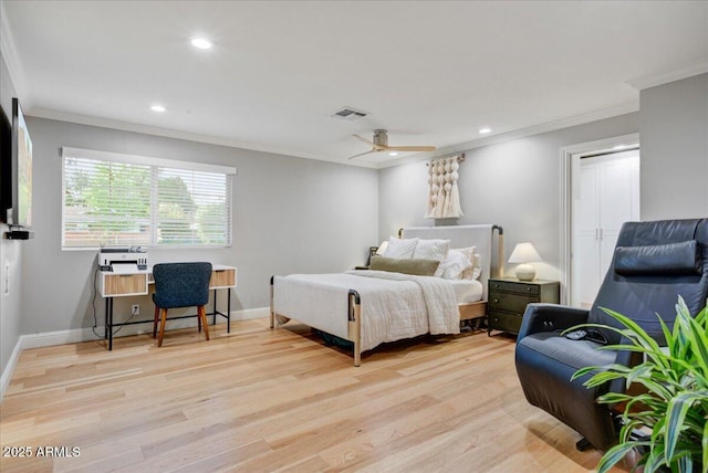 1831 E Rovey Ave, Phoenix, AZ 85016 - bedroom with crown molding, light wood-style flooring, recessed lighting, baseboards, and ceiling fan