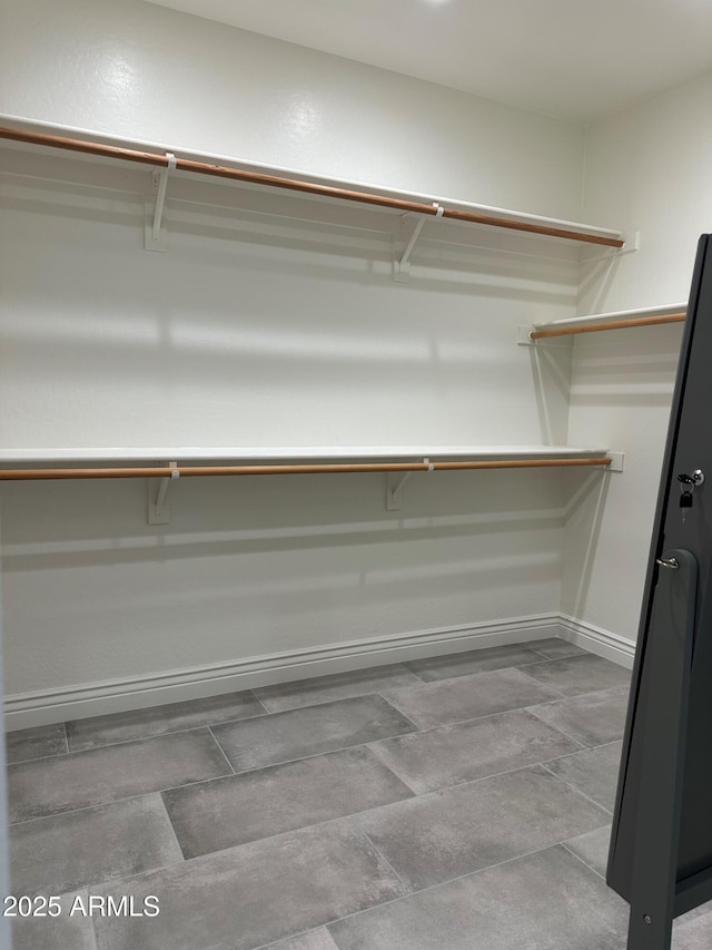 2013 E Valencia Dr, Phoenix, AZ 85042 - view of walk in closet
