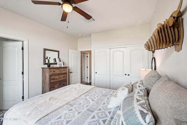 bedroom featuring a closet and ceiling fan