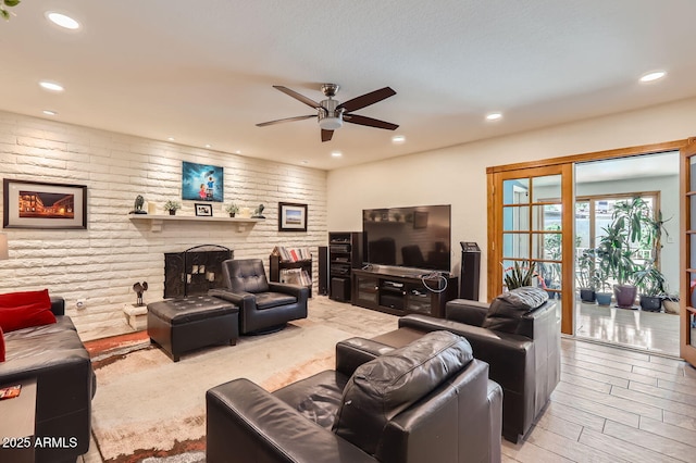 3924 E Cortez St, Phoenix, AZ 85028 - living room featuring ceiling fan and recessed lighting