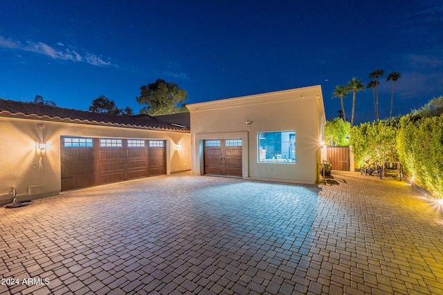 view of front of home featuring a garage