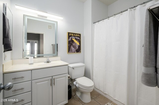19777 N 76th St Unit 3229, Scottsdale, AZ 85255 - bathroom featuring toilet, tile patterned floors, and vanity