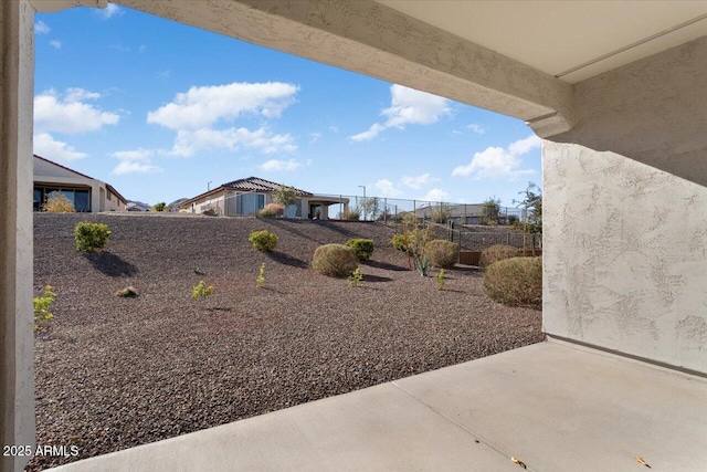 view of yard featuring a patio