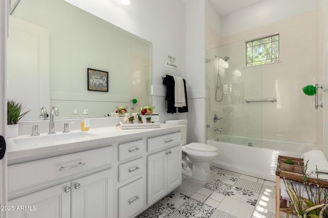 2879 E Austin Dr, Gilbert, AZ 85296 - full bathroom with toilet, vanity, and bathtub / shower combination