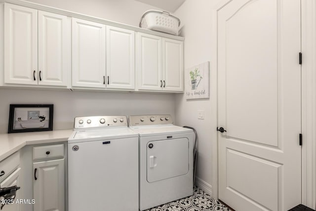 2879 E Austin Dr, Gilbert, AZ 85296 - laundry area with cabinet space, washing machine and dryer, and baseboards