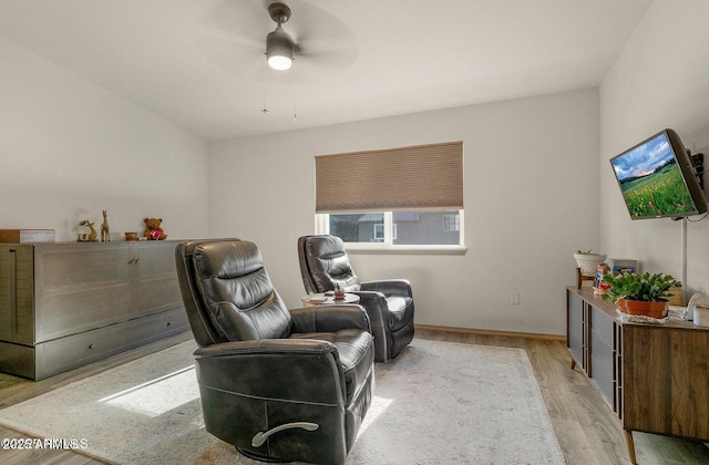 1185 W University Ave Unit 228, Flagstaff, AZ 86001 - sitting room featuring wood finished floors and a ceiling fan