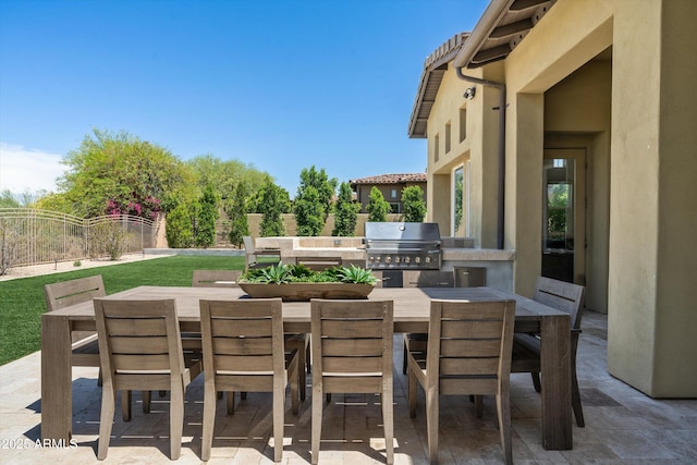 8240 E Wingspan Way, Scottsdale, AZ 85255 - view of patio with outdoor dining area