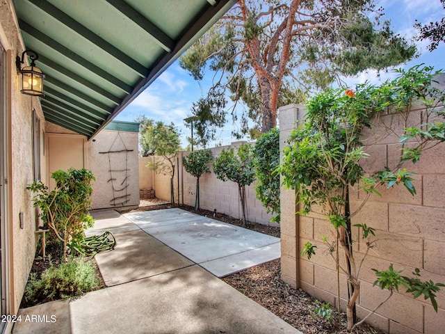 17838 N 45th Ave, Glendale, AZ 85308 - view of patio / terrace featuring a fenced backyard