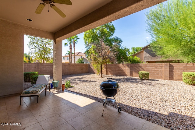 view of patio with ceiling fan