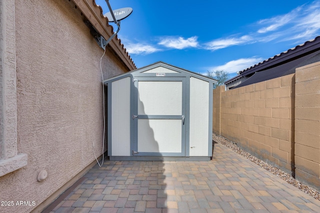 9952 W Jessie Ln, Peoria, AZ 85383 - view of shed featuring a fenced backyard
