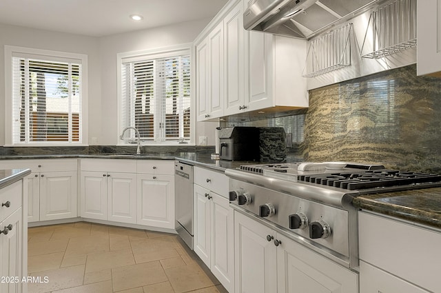 2036 Bessie Kidd Best, Flagstaff, AZ 86005 - kitchen with stainless steel appliances, a sink, white cabinetry, and recessed lighting