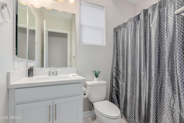 17896 W Amberwood Dr, Goodyear, AZ 85338 - bathroom featuring toilet, curtained shower, and vanity
