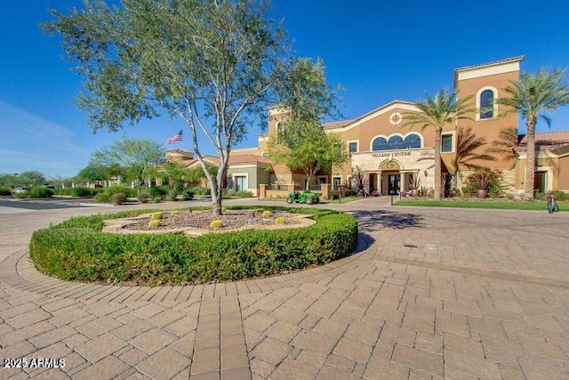 17896 W Amberwood Dr, Goodyear, AZ 85338 - view of property featuring curved driveway