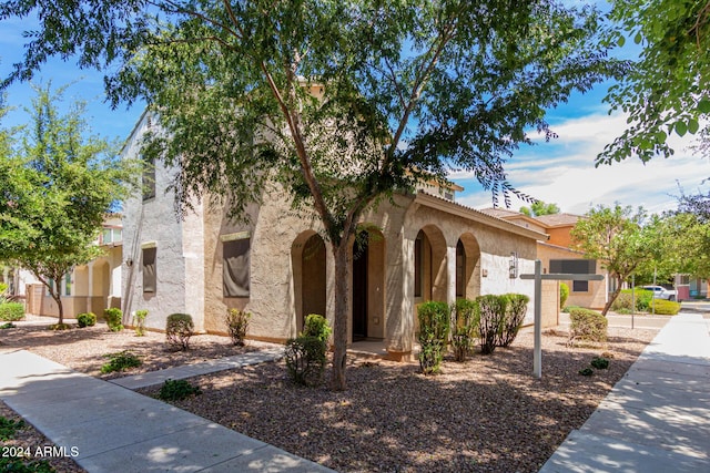 view of front of house with stucco siding